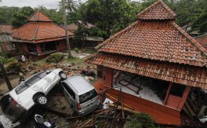 Cunami u Indoneziji usmrtio najmanje 222 osobe